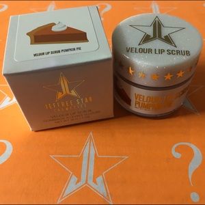 Jeffree Star Lip Scrub: Pumpkin Pie